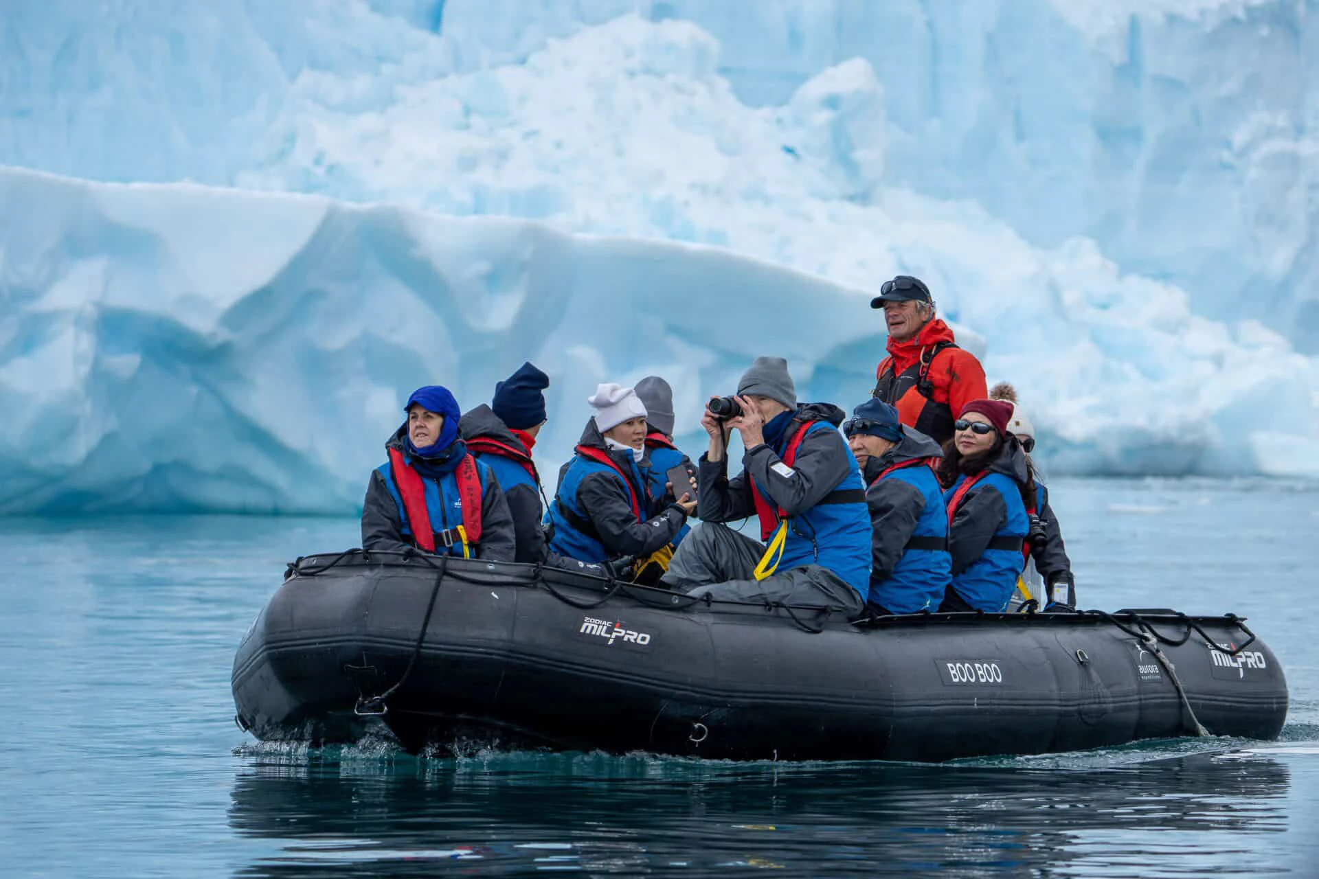 antarctica-cruise-deals-vantage-explorations-vantage-explorations