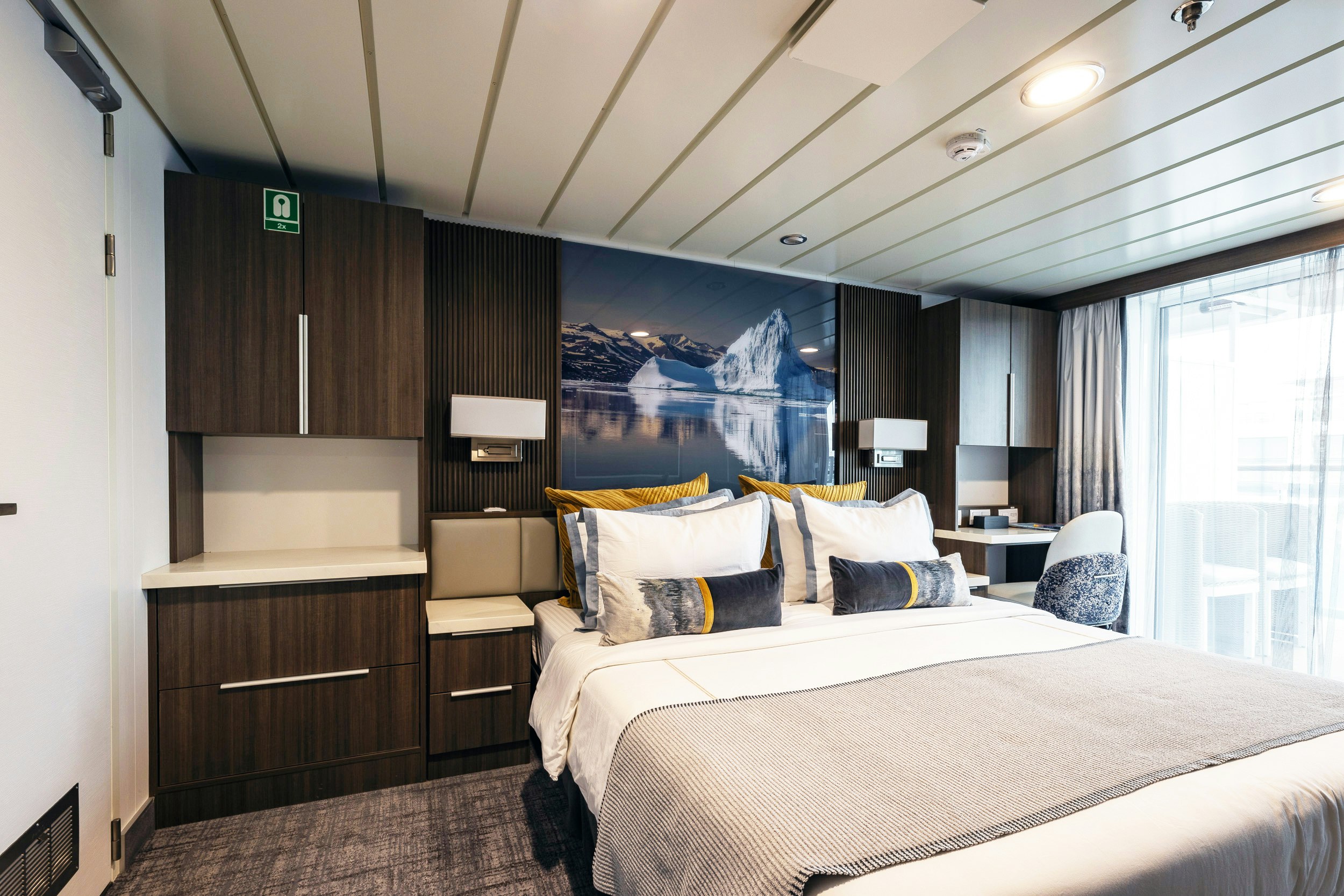 Image showing Junior Suite's bedroom