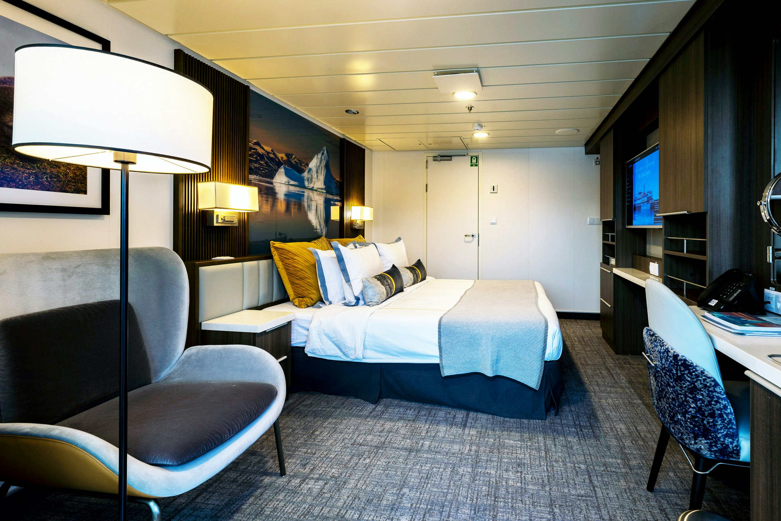 Captain's Suite Bedroom