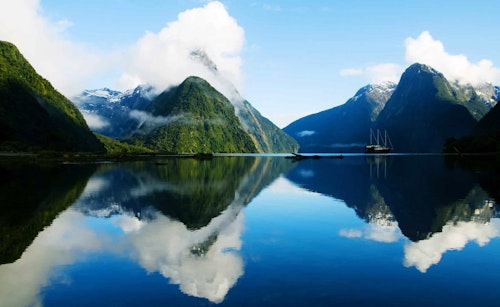 Fiordland, New Zealand, Shutterstock