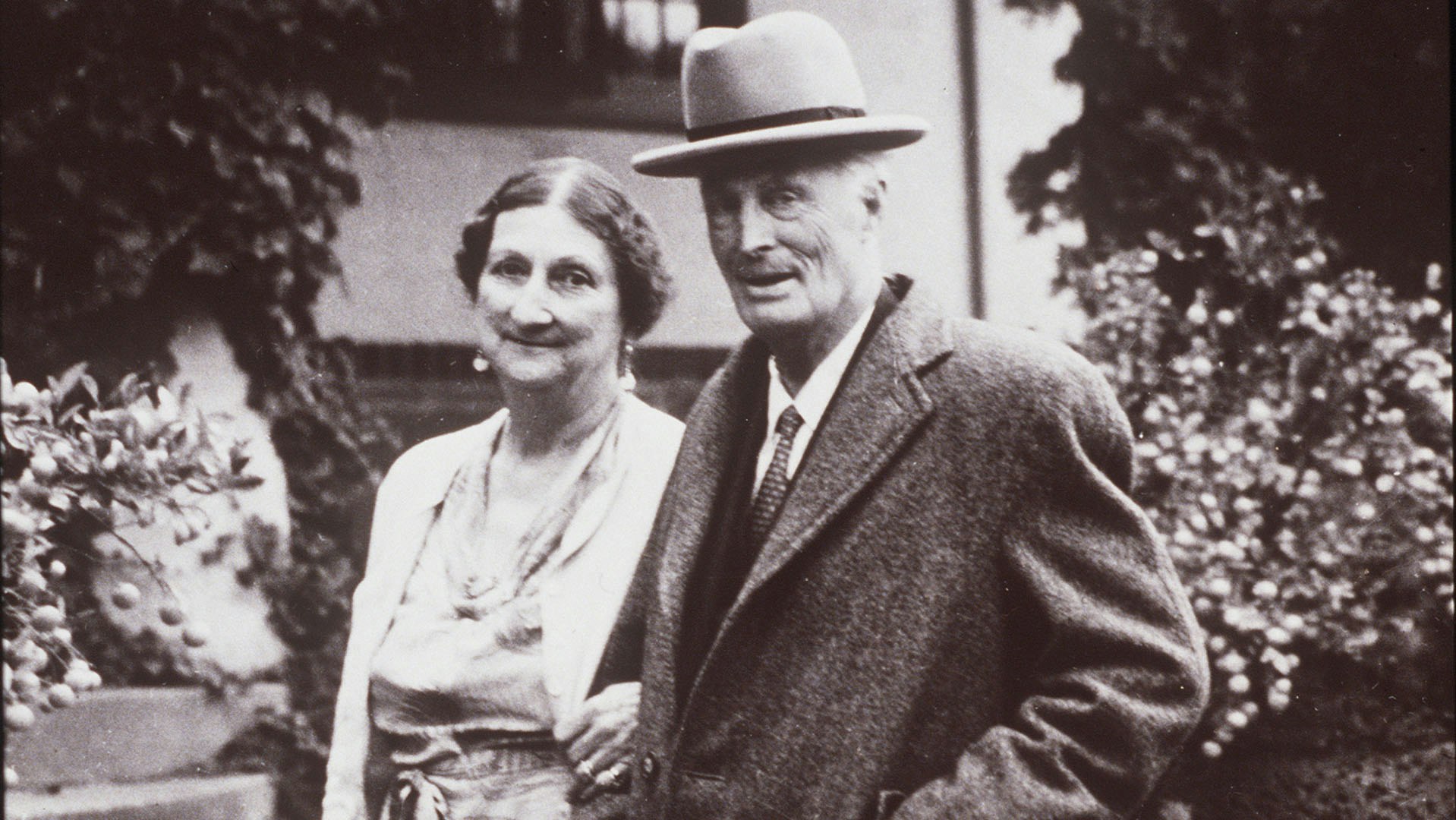 Sir Douglas and Lady Mawson at their Brighton home in South Australia, 1955.