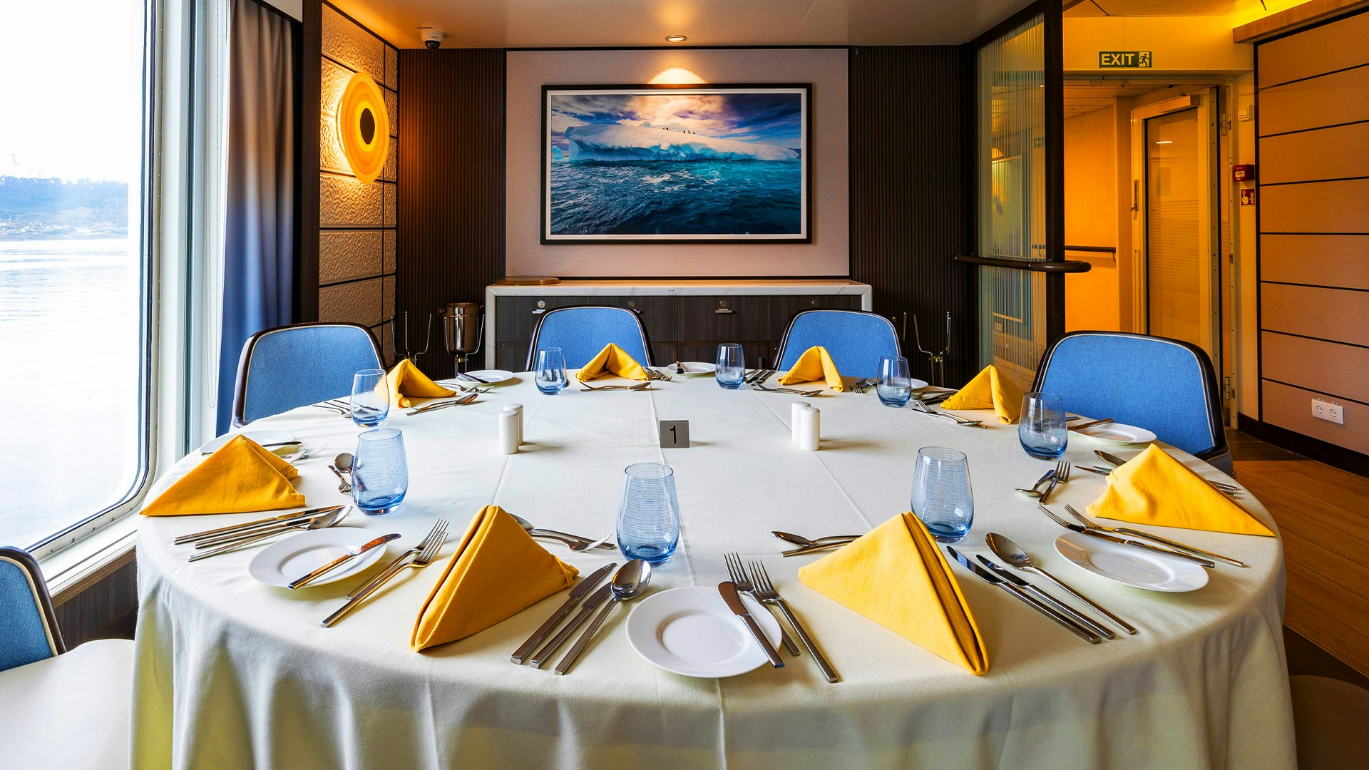 dining-room-sylvia-earle