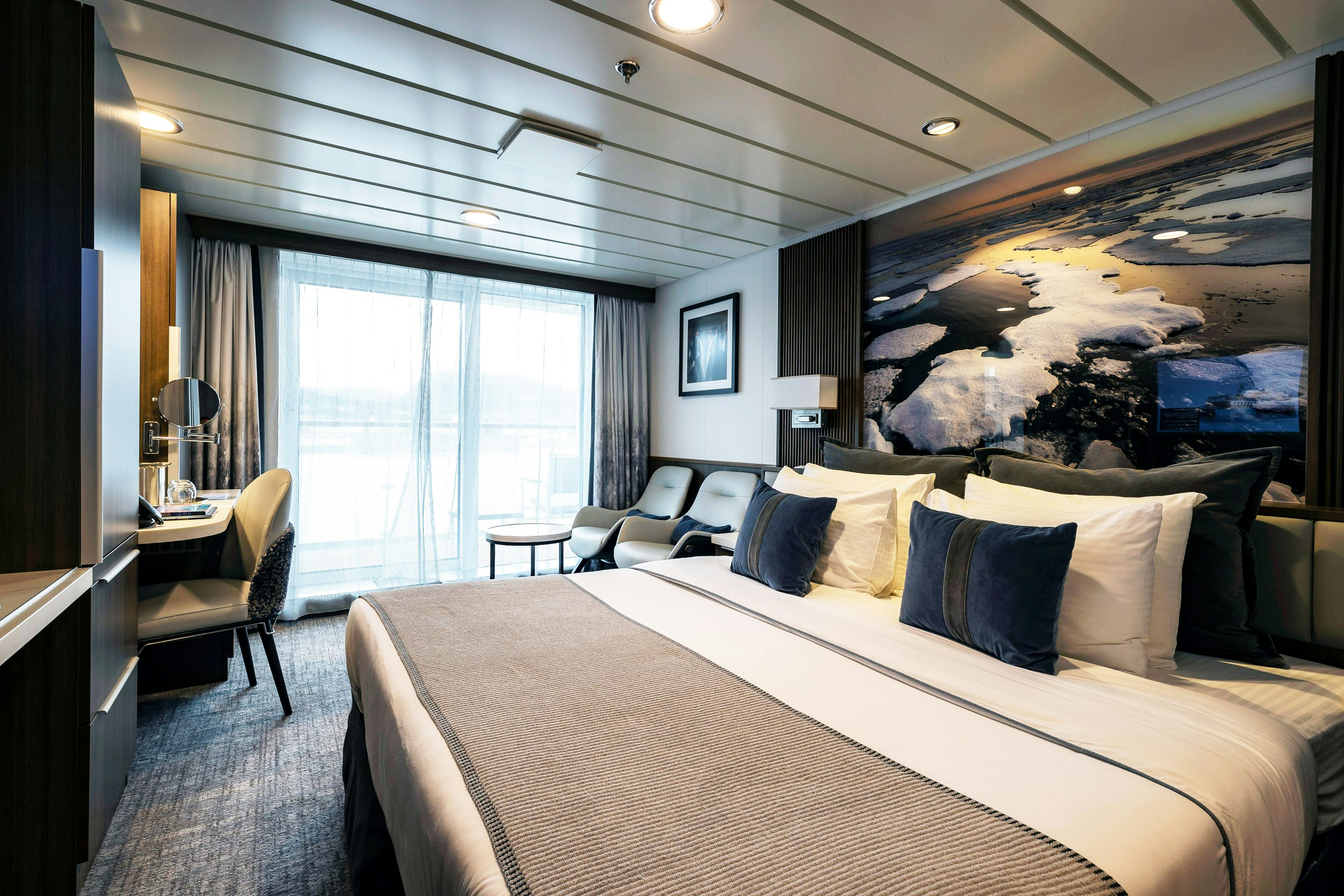 Balcony Stateroom Category A Bedroom