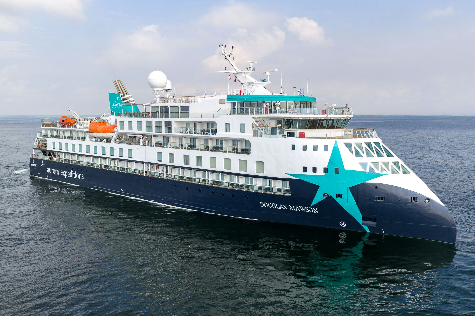 Douglas Mawson, at sea, Singapore