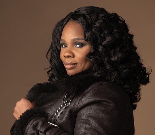 Lola Akinmade - special guest